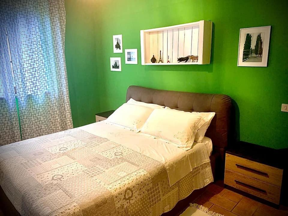 Leonaerdo Guests House Apartment Паникале Екстериор снимка