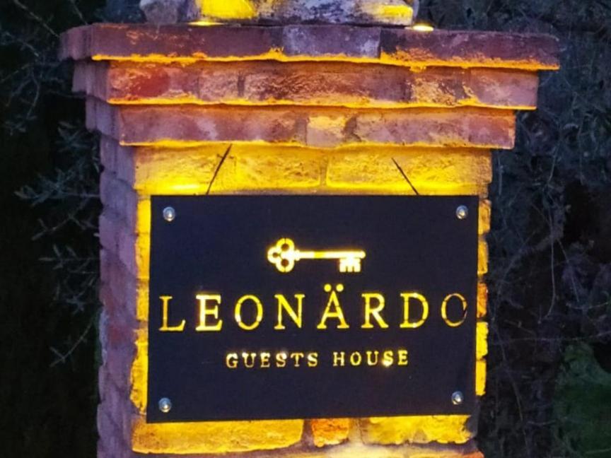 Leonaerdo Guests House Apartment Паникале Екстериор снимка